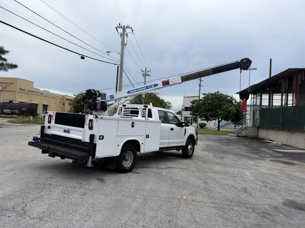 2019 Ford F350 SD 4X4 - Photo 14