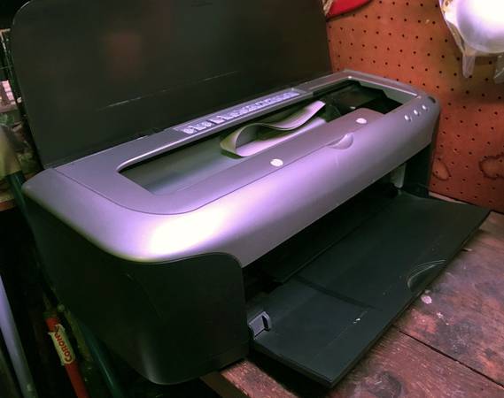 Epson Ink + Photo Stylus Photo 2200 Inkjet Printer 13" Wide Prints 1
