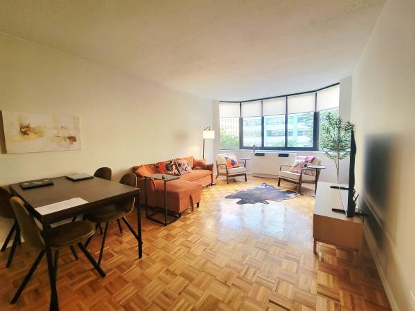 $4,895 / 1br - Doorman Building w/ POOL! - (Optional Furnishing) (Murray Hill)63945361997826121