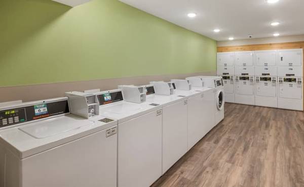 $300 / 1br - Call now to get special weekly rate offers! (5210 183A Toll Rd, Cedar Park, TX)63176784924289124