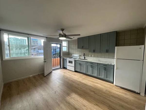 $1,000 / 1br - **Recién renovado apartamento de 1 dormitorio y 1 baño: cerca de Waikiki** (Honolulu)63686691710465120
