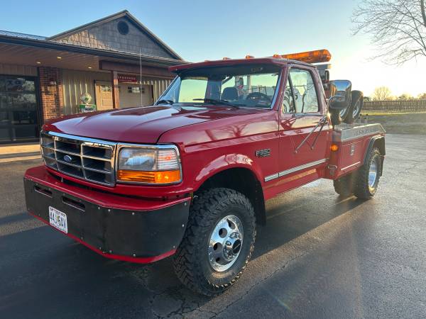 1995 Ford F-350 Pickup Truck