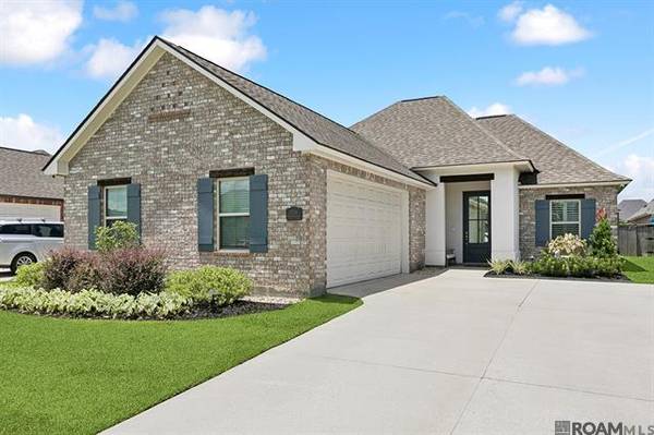 $399,900 / 3br - 2019ft2 - ¡Como Nuevo en Ascension Parish! (Geismar)63655175726211120