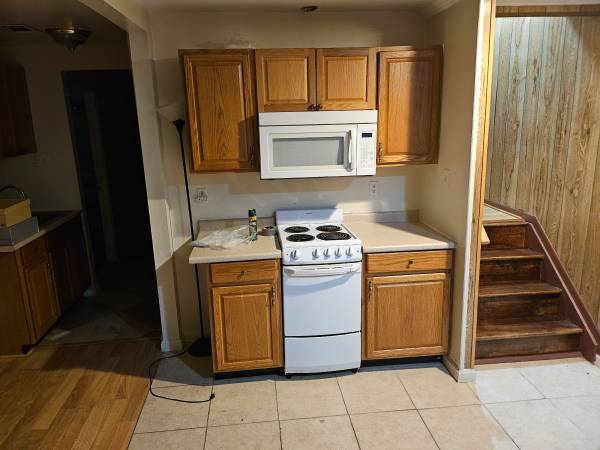 $1,100 / 1br - Basement apartment for rent (Oxon Hill)63916759030018123