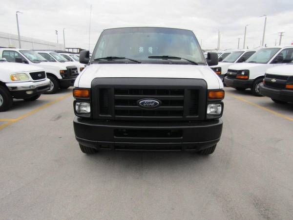 Van de carga Ford E-Series E 150 3 puertas 2008 *VANES DE CARGA* ¡DISPONIBLES! - $9,800 (+ AML AUTO SALES)63479659321985122