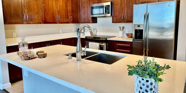 $2,499 / 1br - 1004ft2 - Package Receiving, Outdoor Terrace, 10’ Ceilings (1127 15th St, Sacramento, CA)63844736871555122