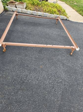 Bed Frame Steel Adjustable To Twin Full or Queen On Rollers 1