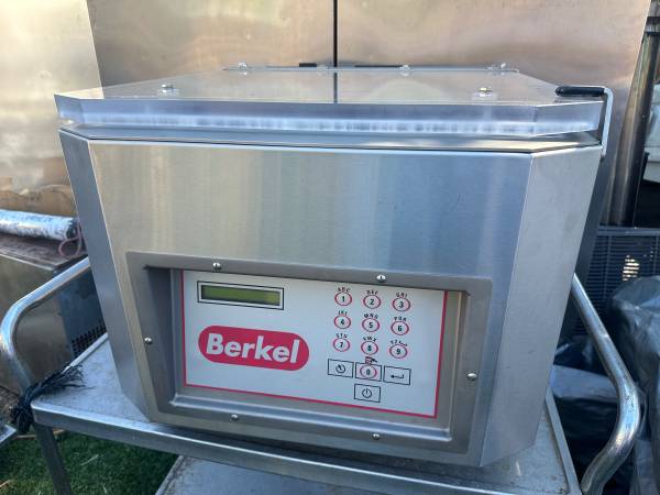 BERKEL VACUUM PACKAGING  MACHINE COUNTERTOP  OPEN BOX 1
