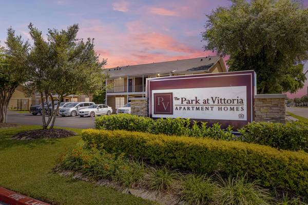 $999 / 2br - 850ft2 - Picnic Area, 2 Bed, in Houston TX (12221 Fleming Dr, Houston, TX)63924168829314120
