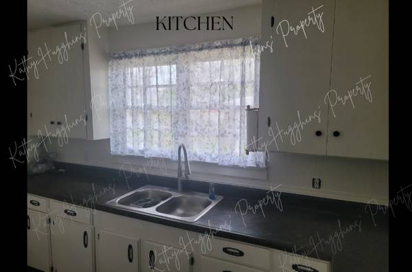$1125.00 / 2br - 1200ft2 - COMING SOON! WEAVER, AL63812881588099122