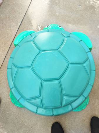 Children's sandbox 1