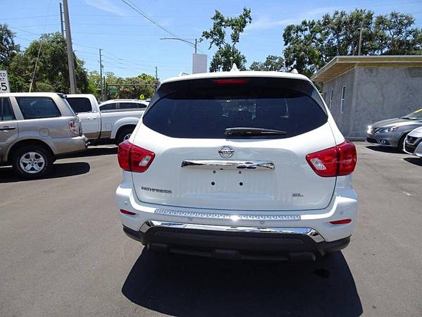 2019 Nissan Pathfinder SL 4dr SUV - $7500.0063443514212227124