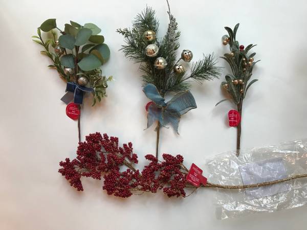 Christmas Floral Décor 1