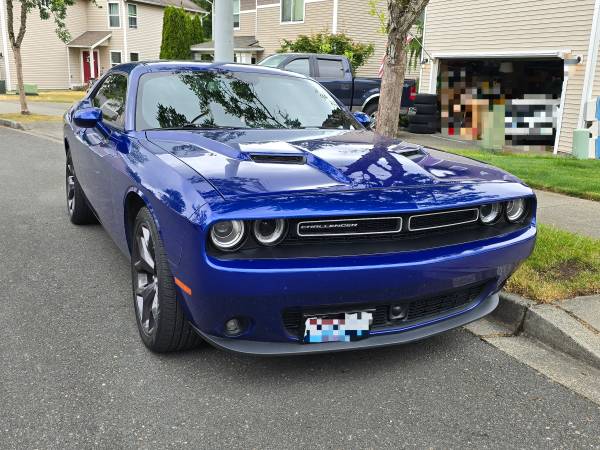 2018 Dodge Challenger SXT PLUS - $14,800 (Marysville)63623589591681121