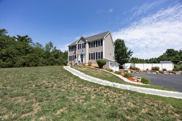 $4,500 / 4br - 3134ft2 - Beautiful Single Family Home Rental Alert! (Raynham)63828339460609121