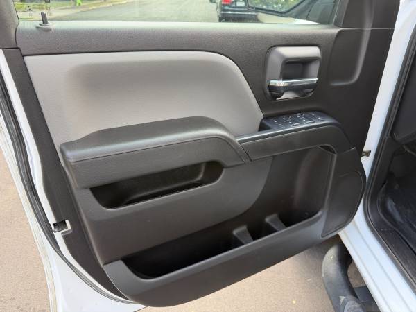2016 Chevrolet SILVERADO 2500HD - Photo 10