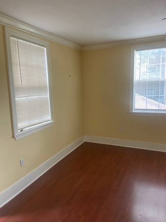$229,000 / 5br - 2561ft2 - Milan 70115 area property with basement ARV $425K asking price $229K (New Orleans)63903651821570124