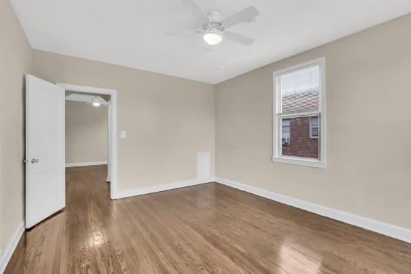 $1,575 / 1br - 900ft2 - 1BD 1BA, Pet Friendly, Availability 24 Hours (315 Franklin St NE, Washington, DC)63779216396419122