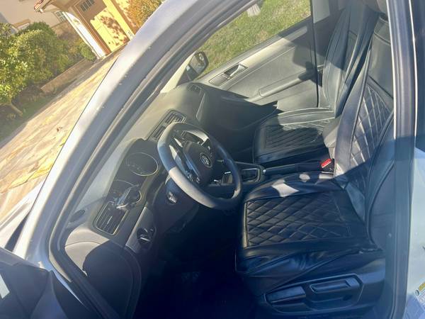 VW Jetta 2018 - $8,770 (Calabasas)63615976363009123
