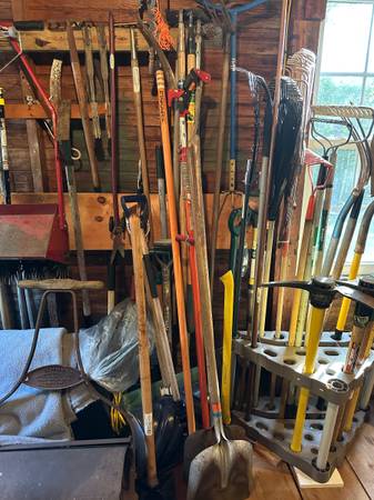 Garden Tools Shovels Rakes Pick Axe Trimmer PLUS 1