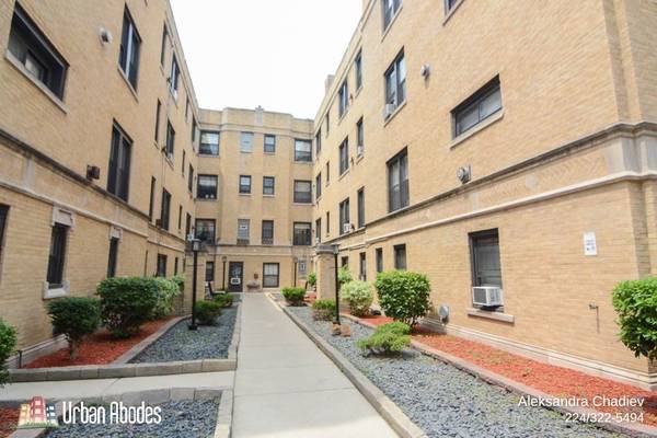 $1,350 / 400ft2 - Unequaled Studio, 1 Bath in Lakeview, Available: 10/1/2025 (Lakeview)63899123474178120