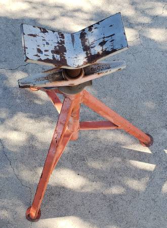 Ridgid pipe stand 1