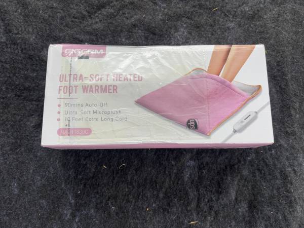 Ultra-Soft Heated Foot Warmer 1