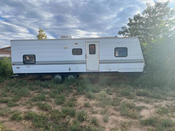 27ft travel trainer 1