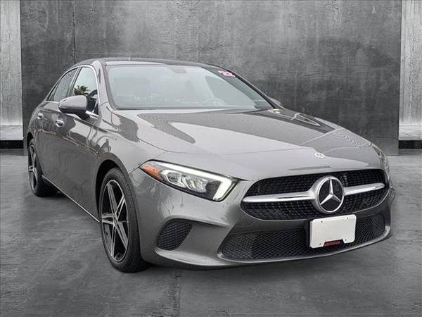 Clase A 2022 Mercedes-Benz A 220 Sedán Certificado - $26,995 (Llame *(424) 688-6430* para Confirmar Disponibilidad al Instante)63624610633987122