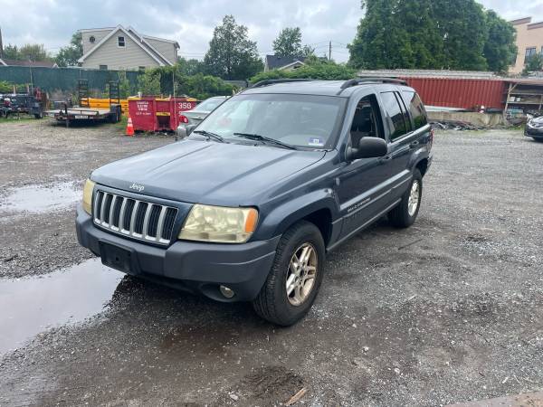 2004 Jeep Grand Cherokee V8 - $2,300 (Staten Island)63654719339905120