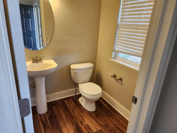 $2250.00 / 3br - Great Home in 80921 near I-25 and AF Academy63687119215619123