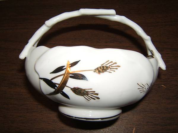 Nippon Yoko Boeki Co 1950s to 1960s Japanese Fine Porcelain Basket For 1