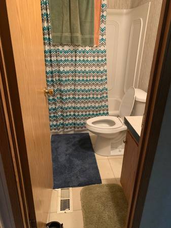 $1,200 / 1br - 15ft2 - bedroom with its own private bathroom (toms river)63667096882817124