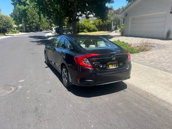 2016 Hmda Civic LX - $13,000 (Redwood City)63617799686019124