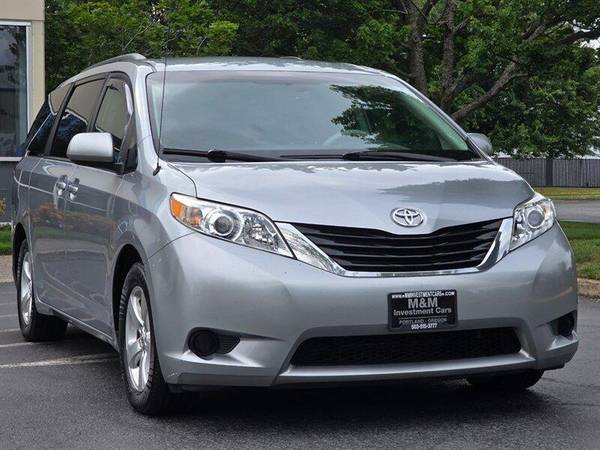 2013 Toyota Sienna LE, 8 pasajeros, cuero, cámara, excelente historial - $13,995 (+ M M Investment Cars - Portland)63470609751811121