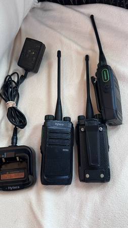 Hytera PD502i Portable Two-Way Radio - Digital (DMR) | VHF (136-174MHz) 5 Watts - $185 (Lynnwood)63471363439489123