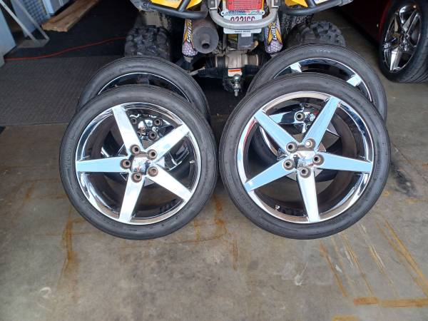 C6 Corvette Wheels 1
