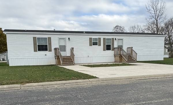 $1,099 / 3br - 1056ft2 - Brookside Manor Solicita Ahora! (Goshen)63665996418433120