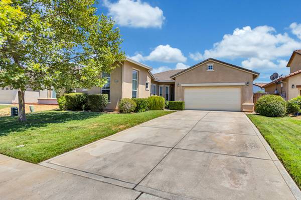 $2,949 / 3br - 1771ft2 - Poppy Ridge-Franklin-Elk Grove Home - 3 bed, 2 bath - 1,771 sq ft (Elk Grove)64044027281410120