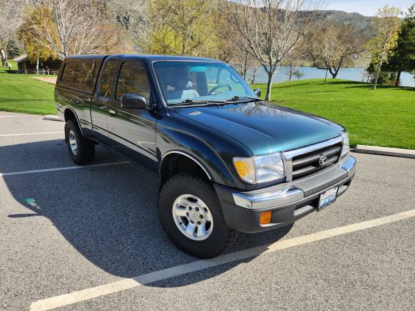 1998 Toyota Tacoma Deluxe V6 4WD Ext Cab w/ Canopy - $12,495 (Entiat)63442443219075123