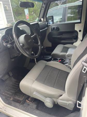 2010 Jeep Wrangler Sport 2 Door - $11,900 (Baxter)63469772748163123
