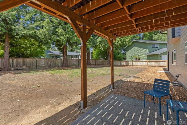 $979,950 / 4br - 2160ft2 - Open House 1:00pm to 4:00pm in Edmonds 24316 91st Ave W, Edmonds, WA (Edmonds)63654915689089124