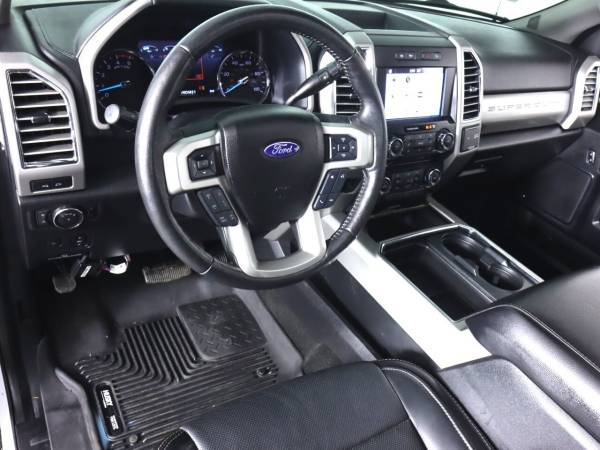 2017 Ford Super Duty F-350 - Photo 9