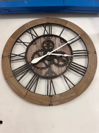 GIANT WOOD CLOCK 30" 1