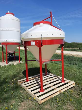 New BulkTech Poly Feed bins, storage totes, seed totes 1