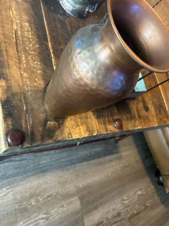 Hammered copper vase 1