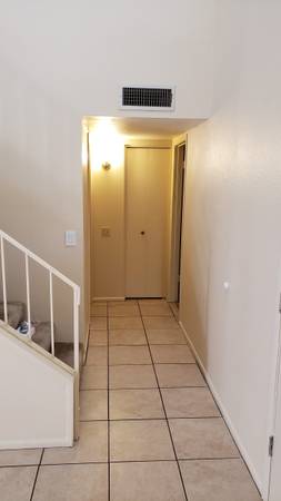 $1,700 / 2br - 1370ft2 - For Rent--Enchanting 2bed 2bath w/loft-Nice home in great location (40th St & Baseline, Phoenix)64024825583361124