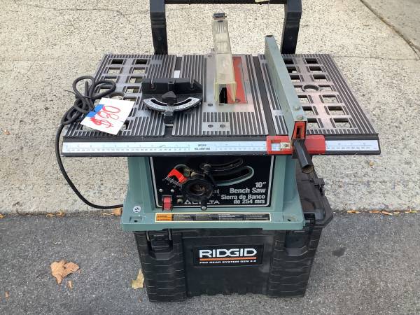 Delta Portable table saw 1