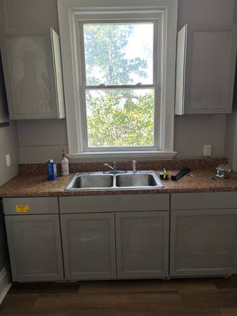 $995 / 2br - Newly remodeled 2br with hardwood floors (covington)63974189370627120