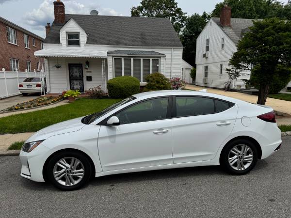 2020 Hyundai Elantra SEL - $14,70063615010363907121
